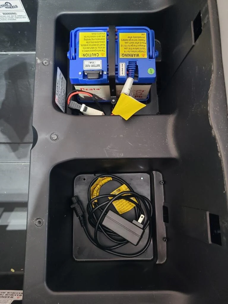 12V Battery-Powered Batman Batmobile Ride-On with Remote Control - Image 4