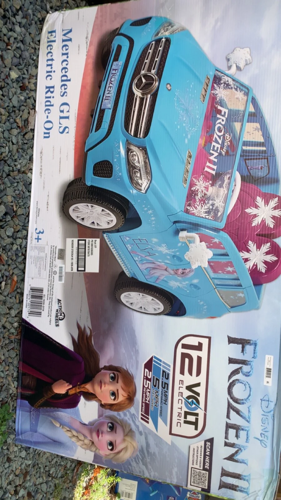 12V Disney Frozen Mercedes GLS 320 Powered Ride-On Car for Girls Ages 3 to 5 - Image 2