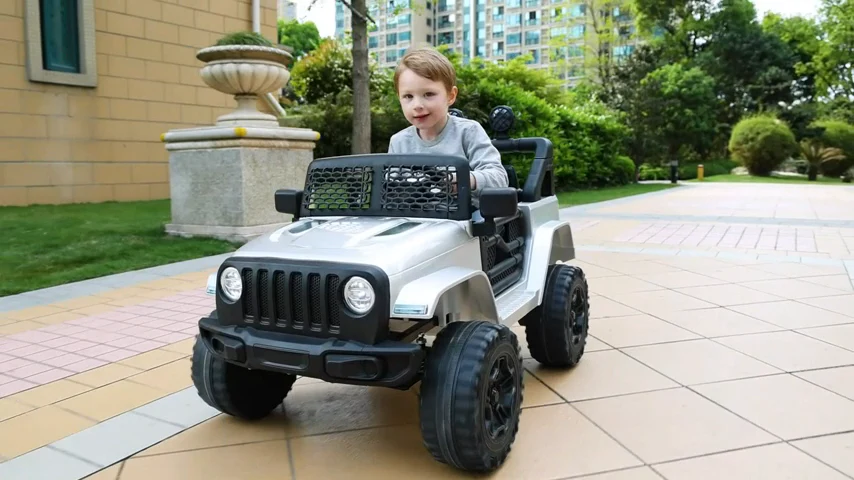 12V Electric Ride On Jeep Toy Car with Remote Control for Kids - Perfect for Boys and Girls! - Image 3