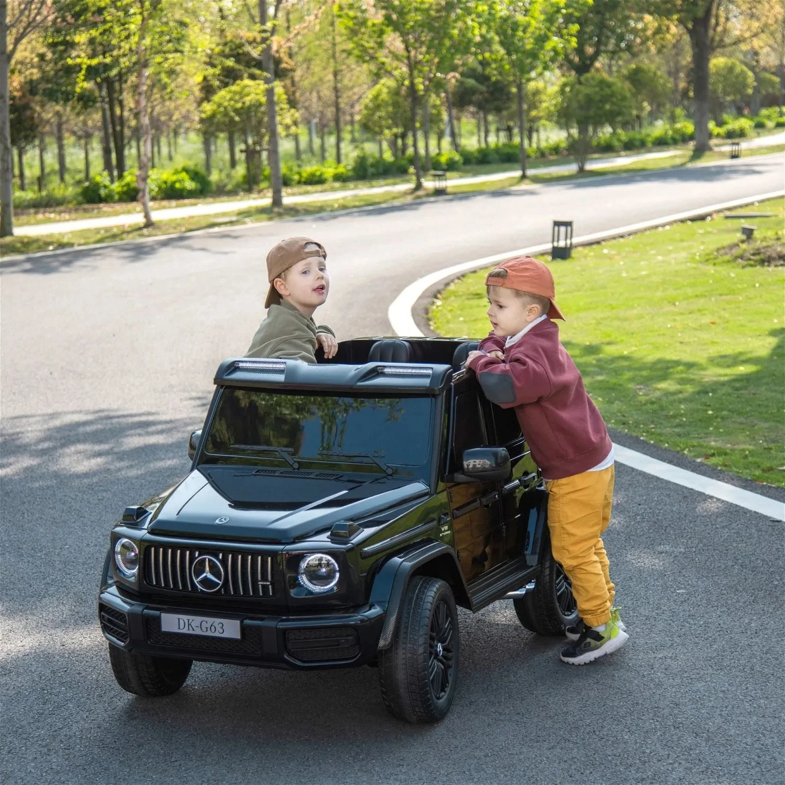 24V 4x4 Mercedes Benz G63 AMG 2 Seater G Wagon Ride on Car - Image 18