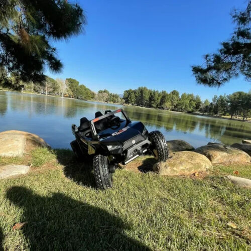 24V Clash Touchscreen Ride-On Giant Buggy - Razor UTV Rubber Adjustable Side-by-Side - Image 4