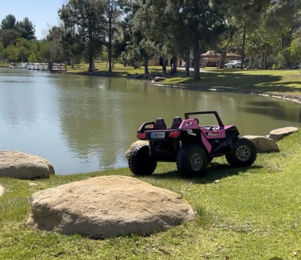 24V Touchscreen Clash Ride On Pink Buggy UTV - Can Am Style - All Terrain Power Wheels - Image 10