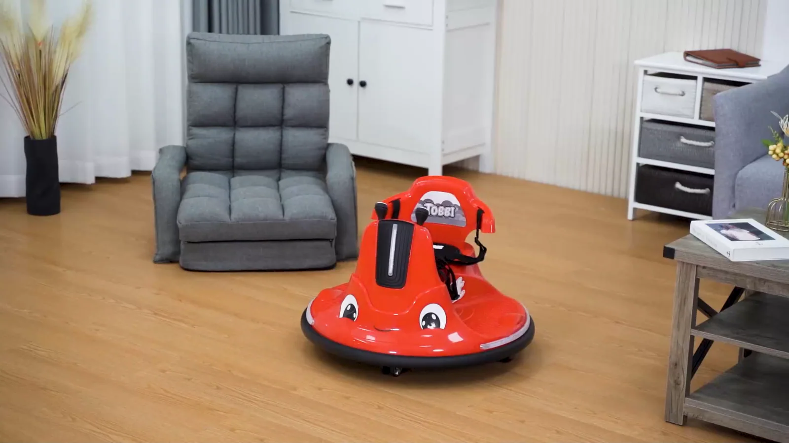 360° Spinning Bumper Car Electric Vehicle with Remote Control and Lights - Image 2