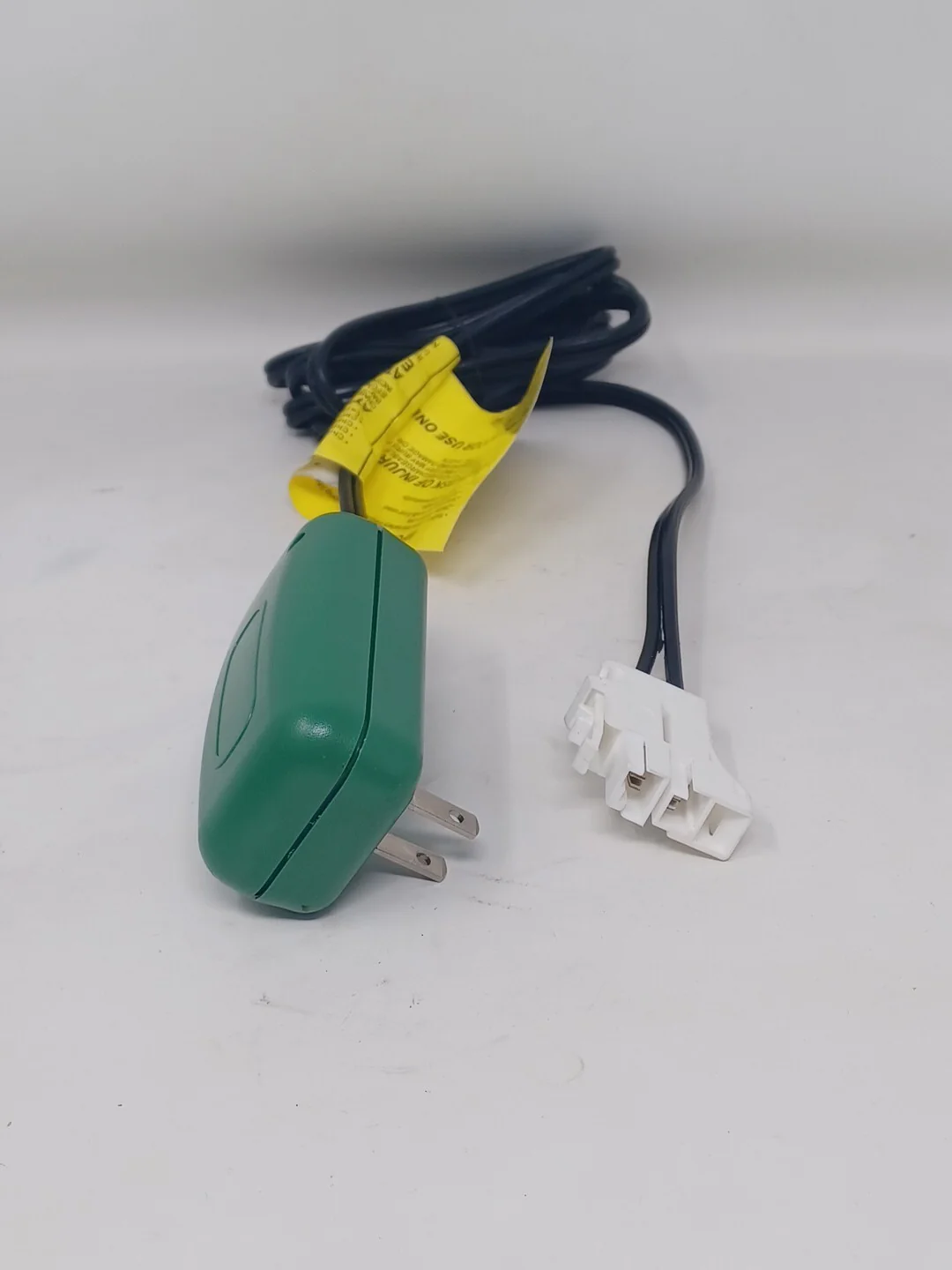6 Volt Battery Charger for Peg Perego Little Tractor and Trailer Model IGED1112