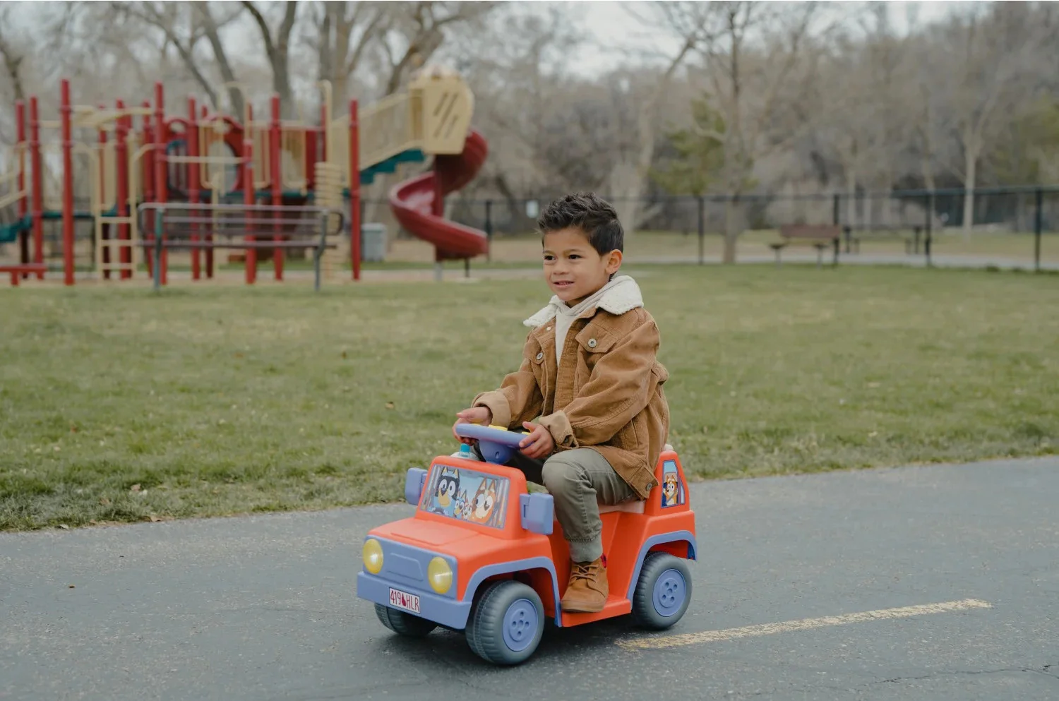 6V Electric Ride-On Car with Sounds for Children 2 Years and Up - Image 2