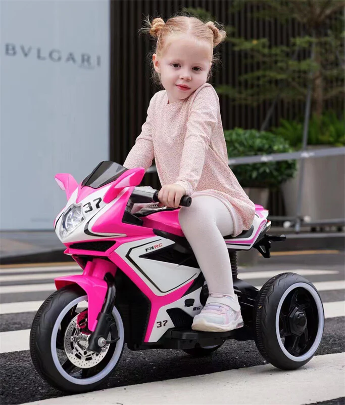 6V Red Kids Ride-On Motorcycle Toy with Training Wheels 1.8-3.2mph for Ages 3-4 - Image 2
