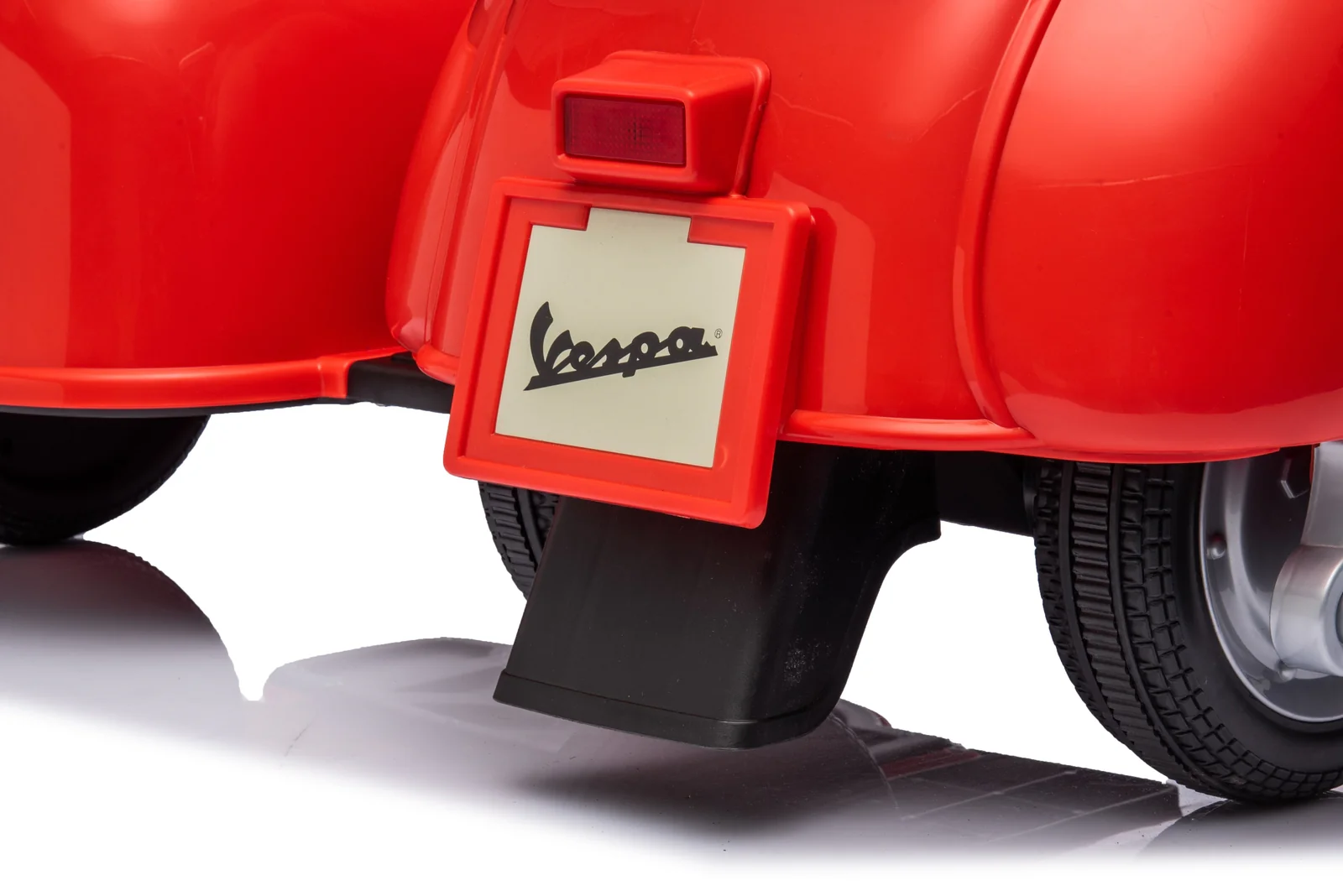 6V Licensed Red Vespa Scooter with Sidecar Kids Ride-On Motorcycle Toy - Image 8
