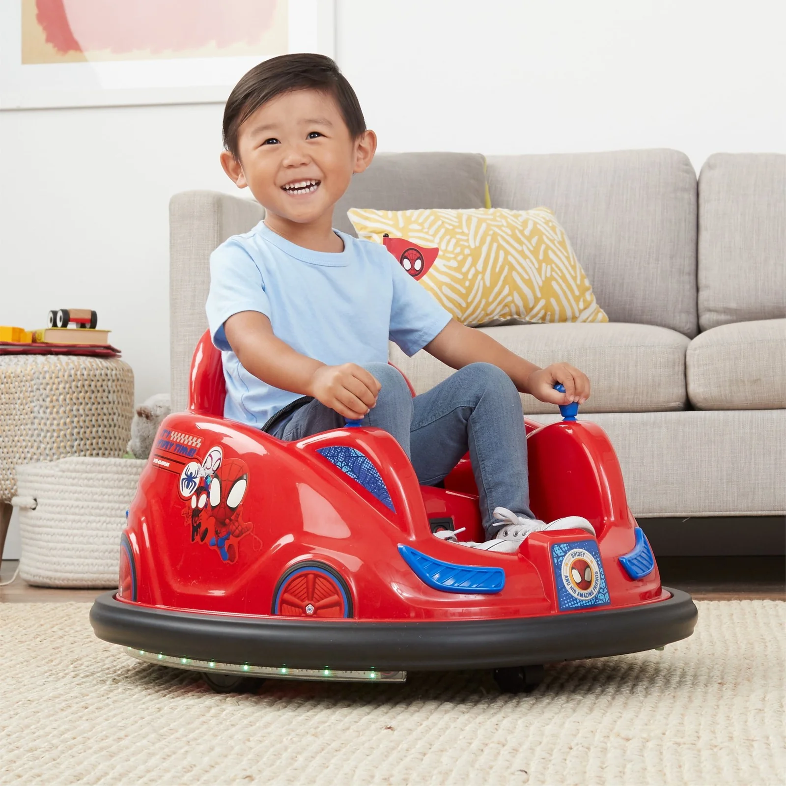 6V Marvel Spidey Bumper Car Ride-On Toy with Battery Powered Motor - Image 3