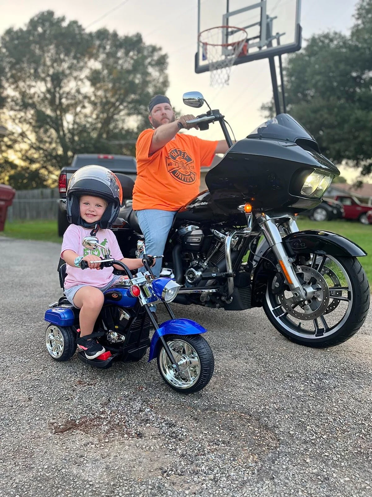 6V Toddler Electric Motorbike Ride-On Toy with Horn and Headlights for Indoor and Outdoor Use - Image 12