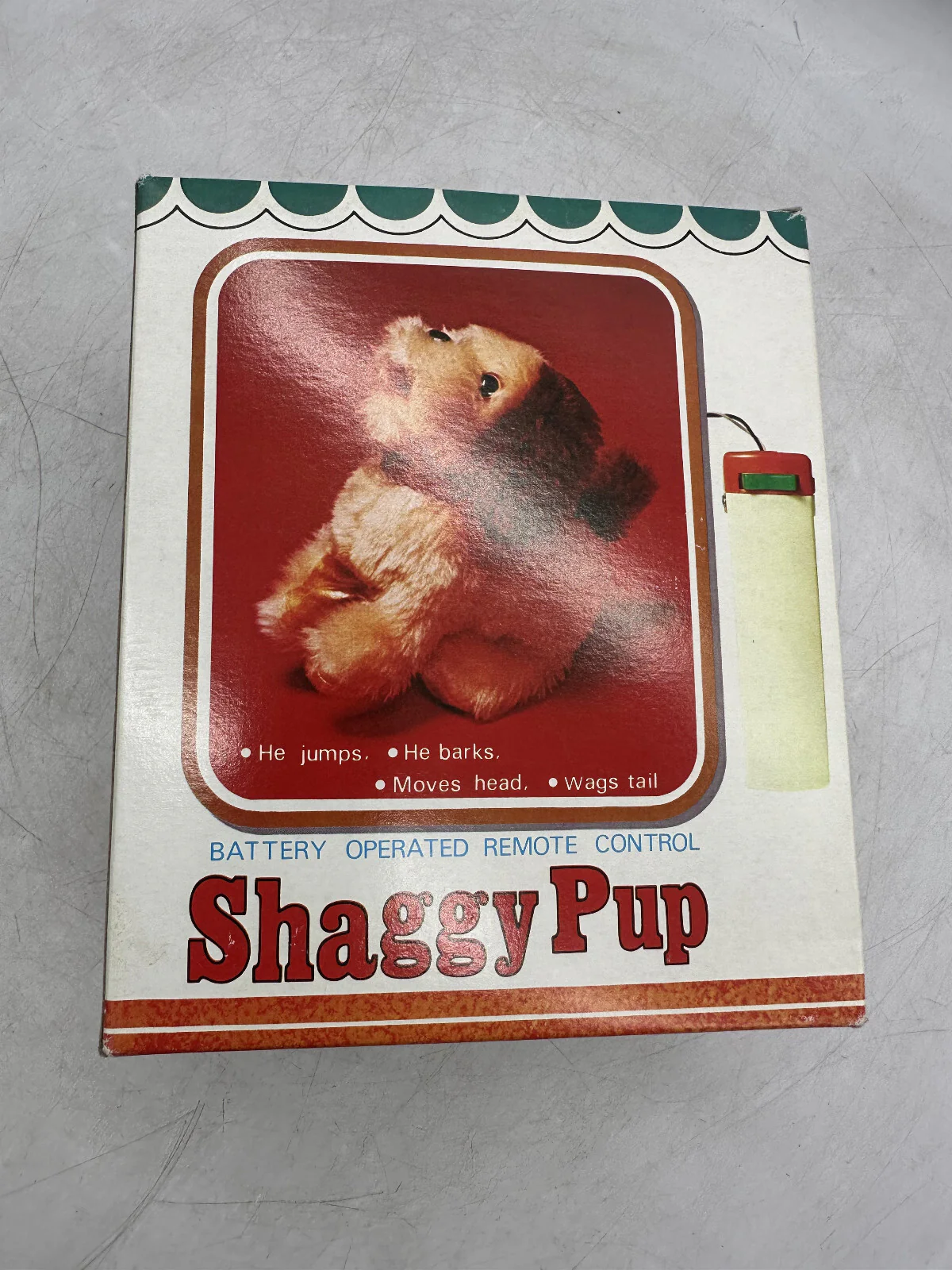 Vintage 1970s Alps Shaggy Puppy Remote Control Battery-Powered Toy Dog in Original Box - Image 3