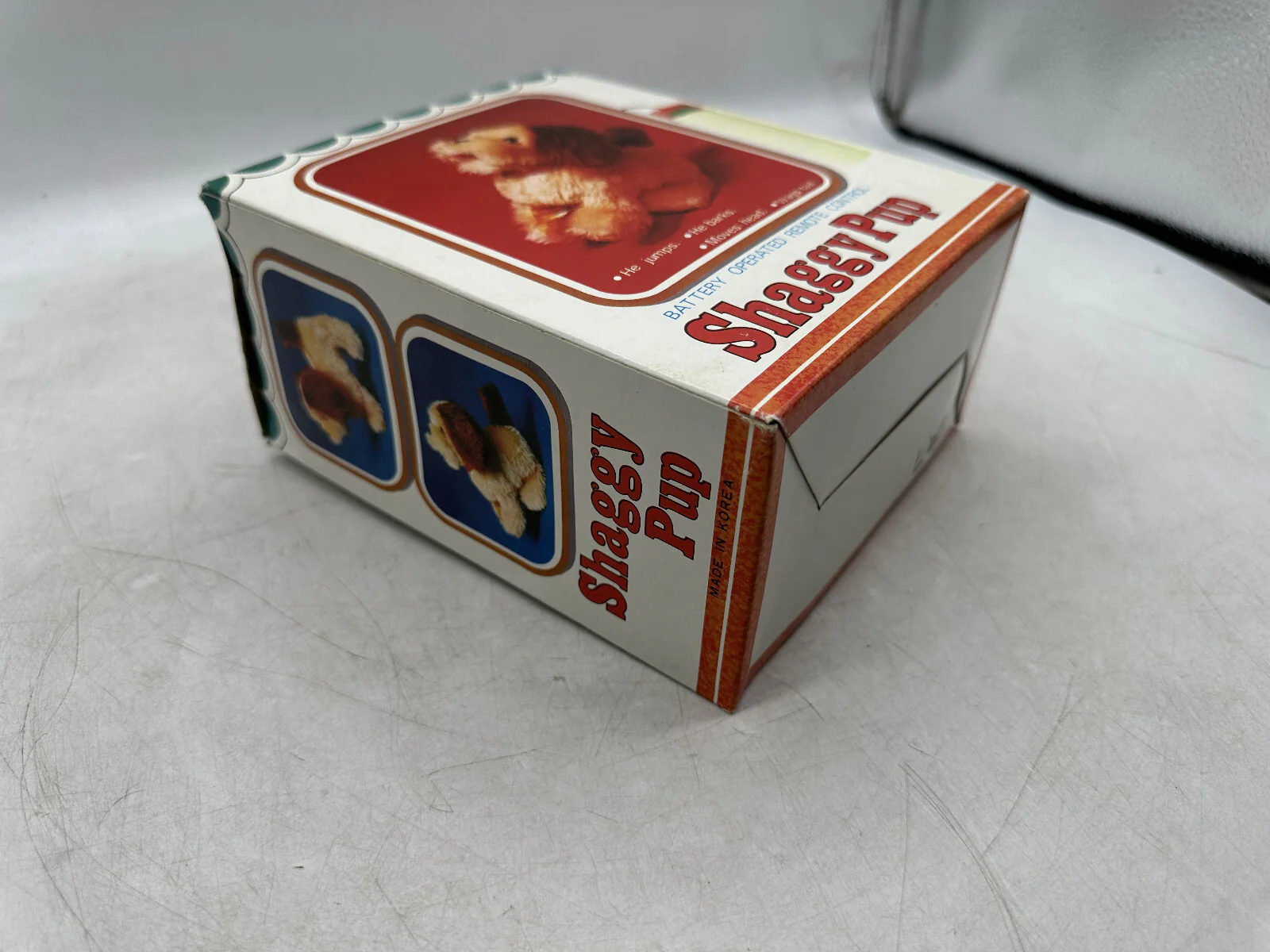 Vintage 1970s Alps Shaggy Puppy Remote Control Battery-Powered Toy Dog in Original Box - Image 4