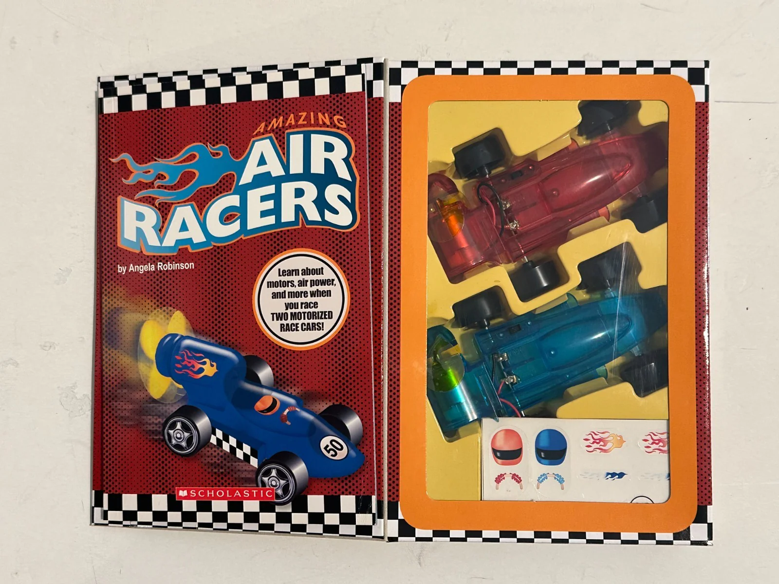 Exciting Propeller-Powered Air Racer Cars by Scholastic - Image 2