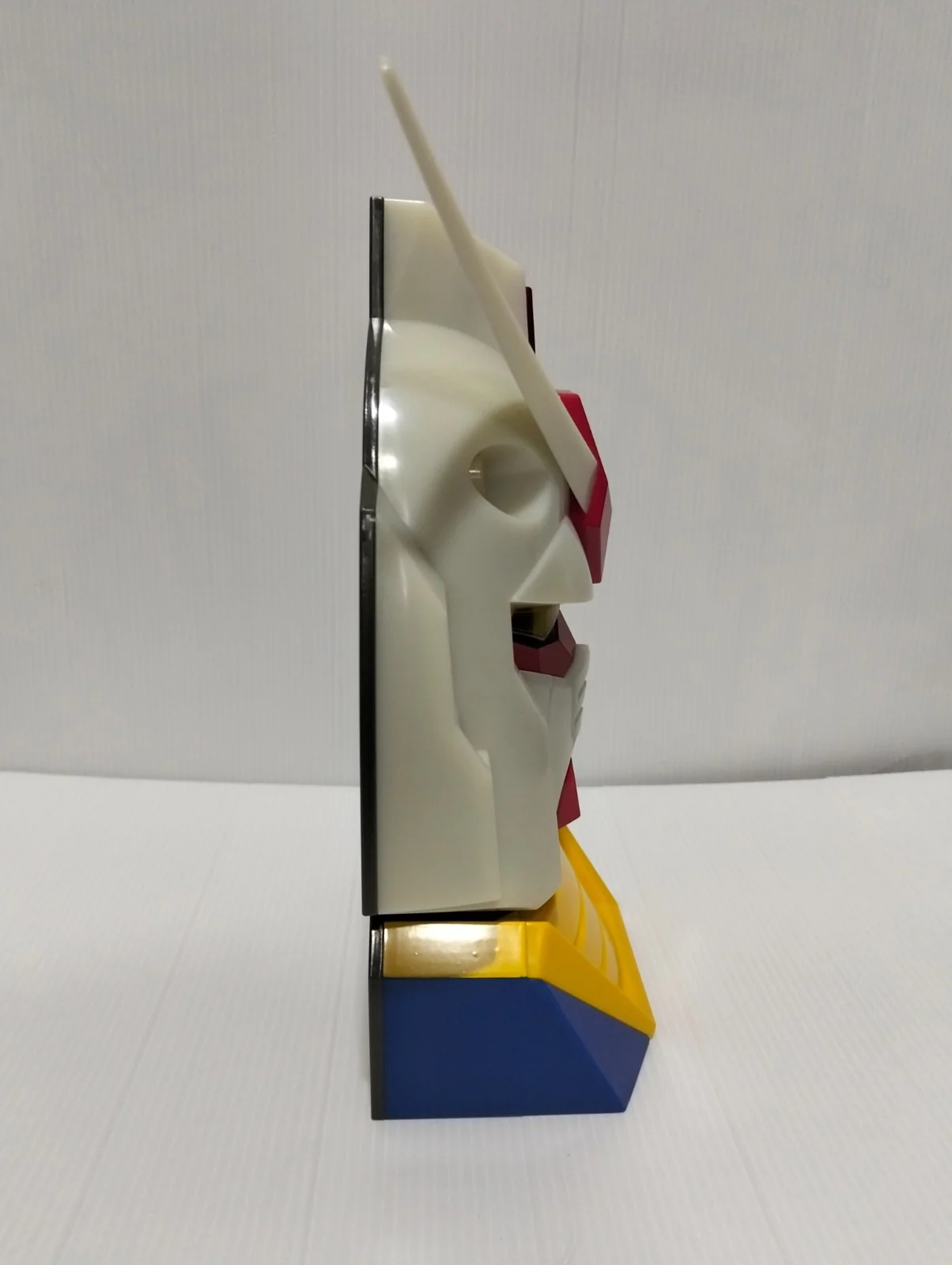 Gundam RX-78-2 Glow in the Dark Night Lamp by Banpresto - Image 17