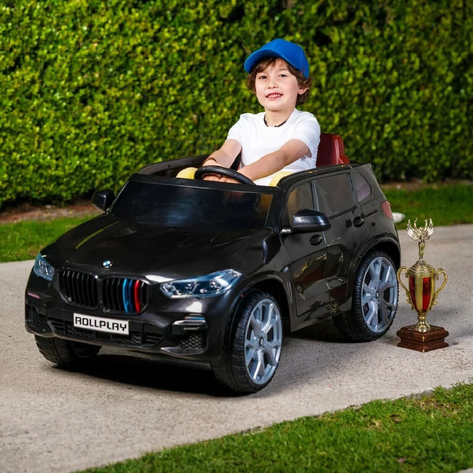BMW X5M 6-Volt Battery-Powered Ride-On Car in Sleek Black Finish - Image 3