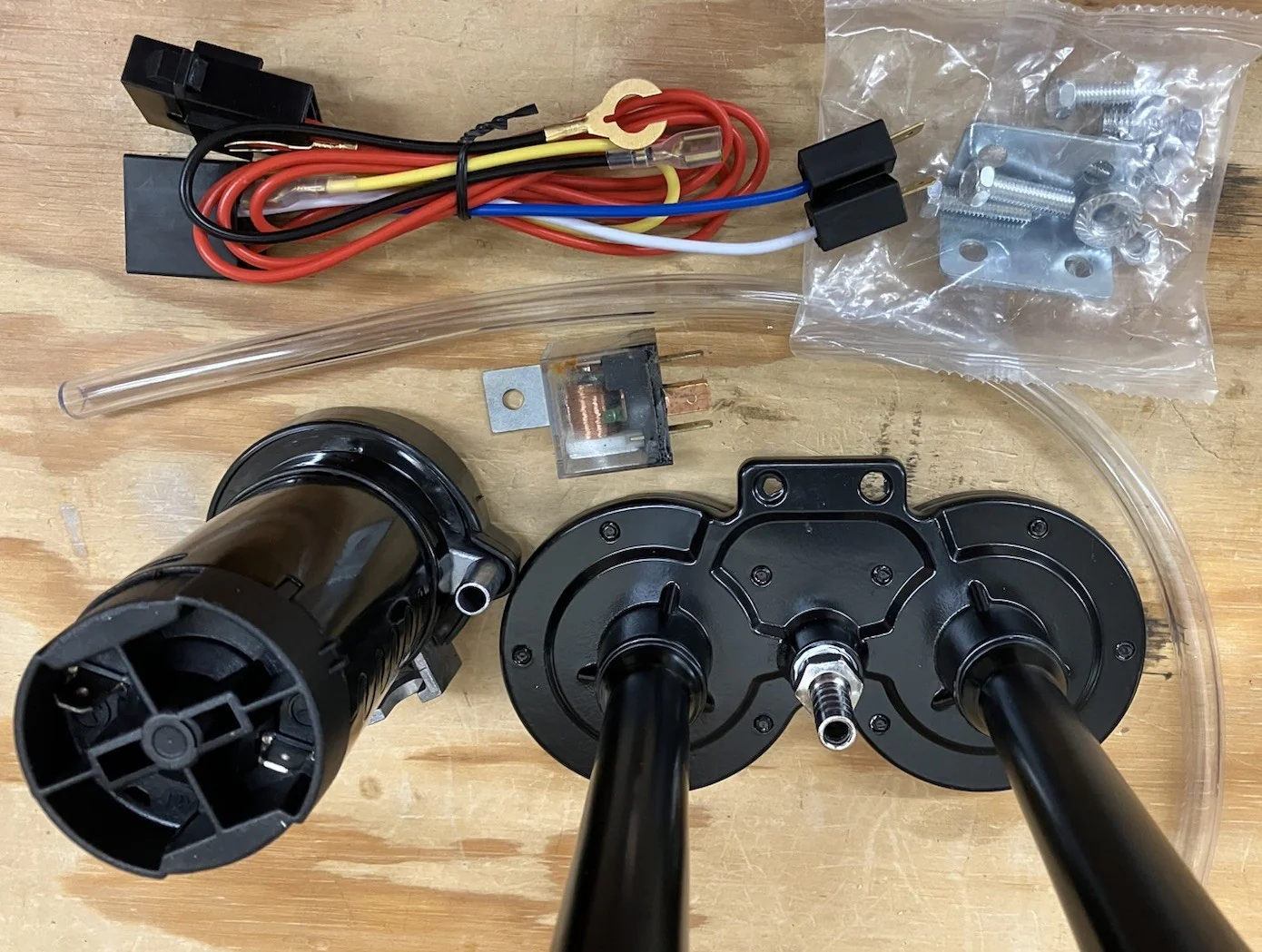 150dB Super Loud Air Horn Kit for Trucks, Boats, Cars, and Trains - Image 9