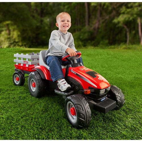 Case IH Lil' Tractor and Trailer: 6V Battery-Powered Ride-On for Kids - Image 9