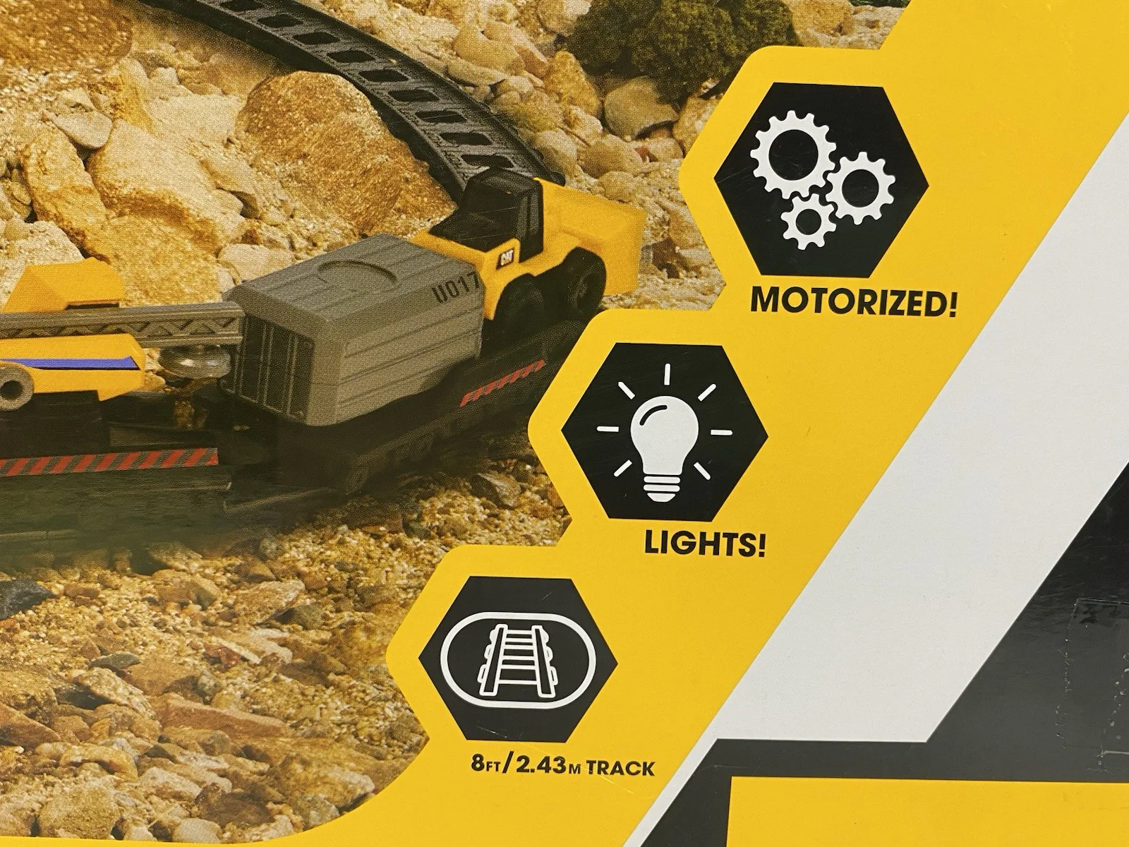 CATERPILLAR 82949 CAT Little Machines Power Tracks 8 ft Train Set - Image 3