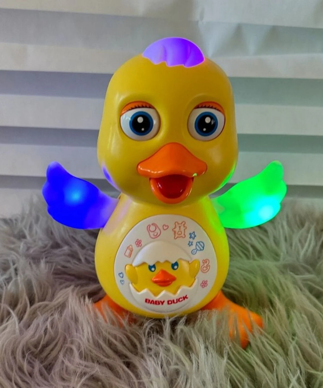 Interactive Dancing Duck Toy with Music and Lights for Kids - Image 3