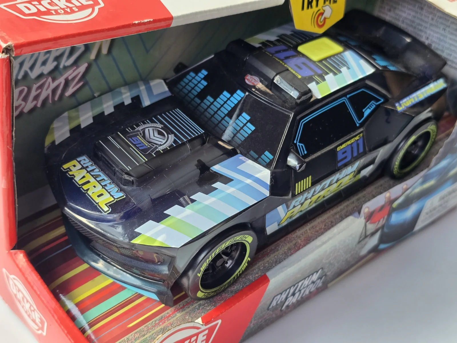 Dickie Toys Rhythm Patrol Streets N Beatz Police Cruiser - Sound and Lights - Image 2