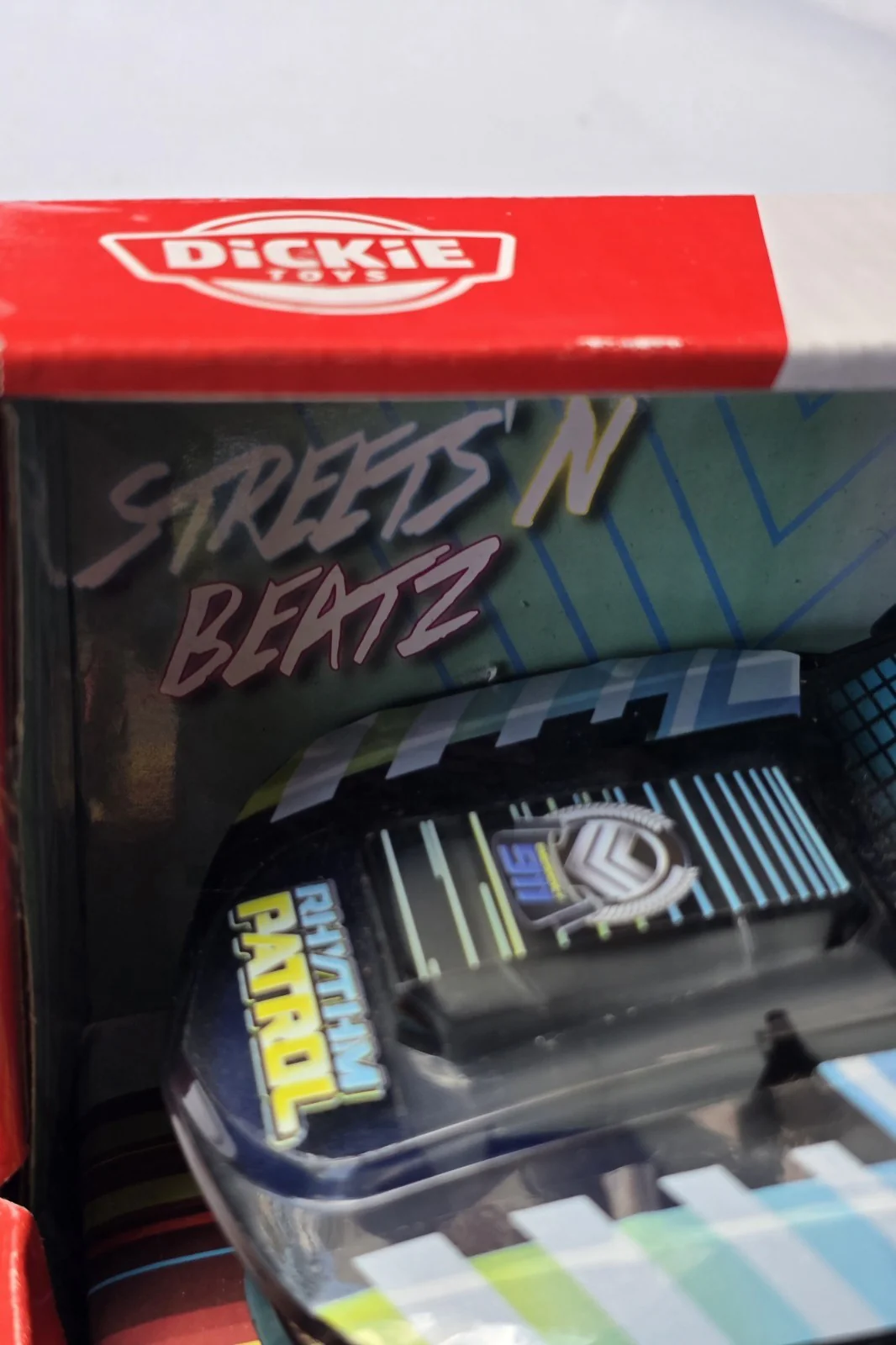 Dickie Toys Rhythm Patrol Streets N Beatz Police Cruiser - Sound and Lights - Image 6