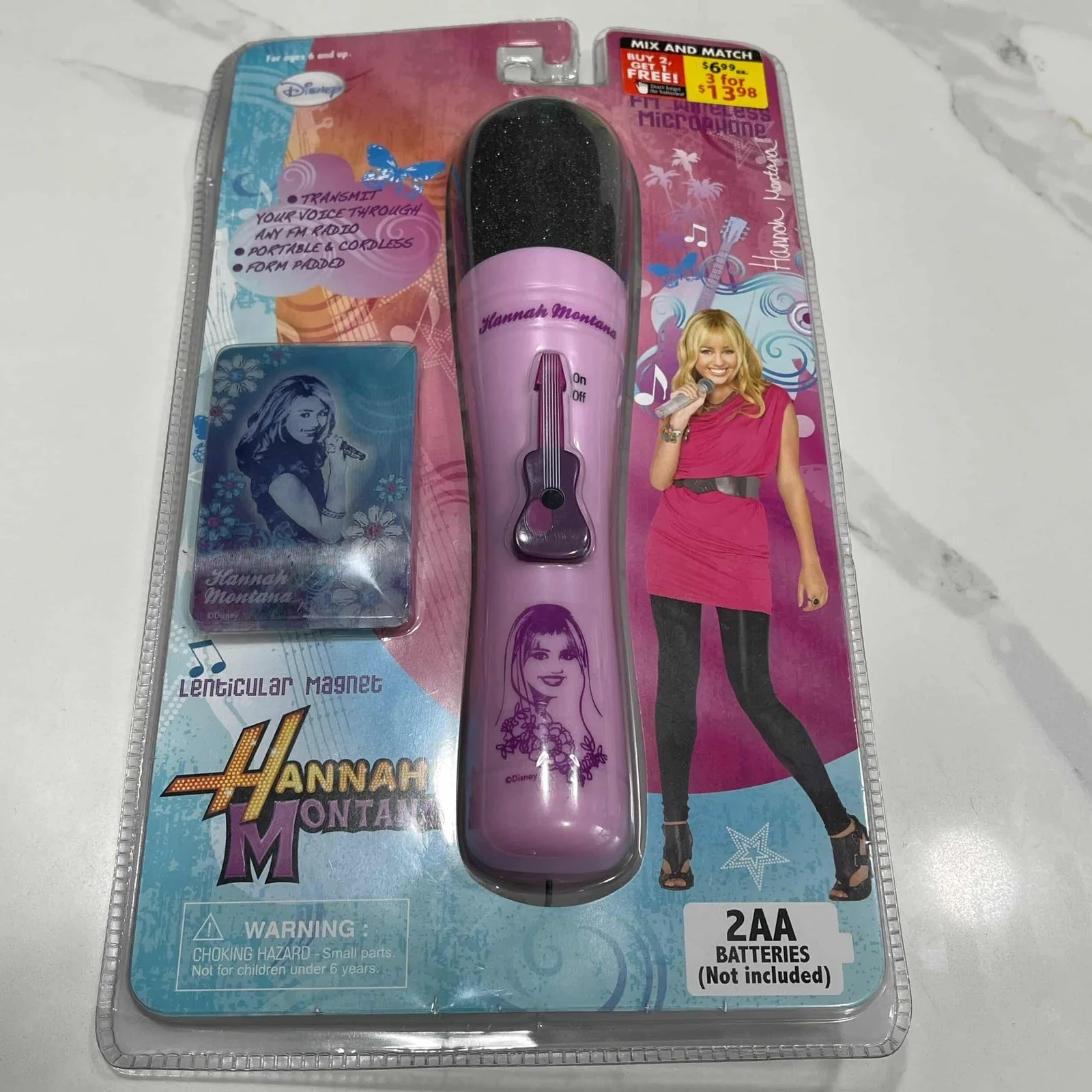 Disney Hannah Montana FM Microphone with Hologram Card