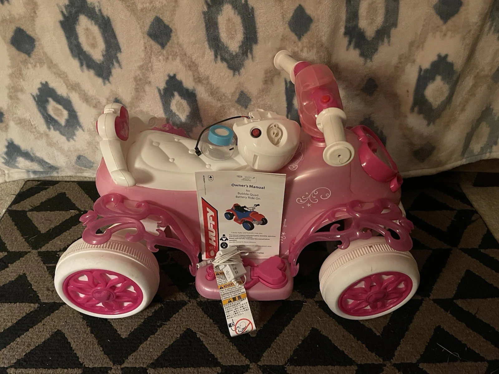 Electric Princess Ride-On Quad Toy with Bubble Feature - Image 2