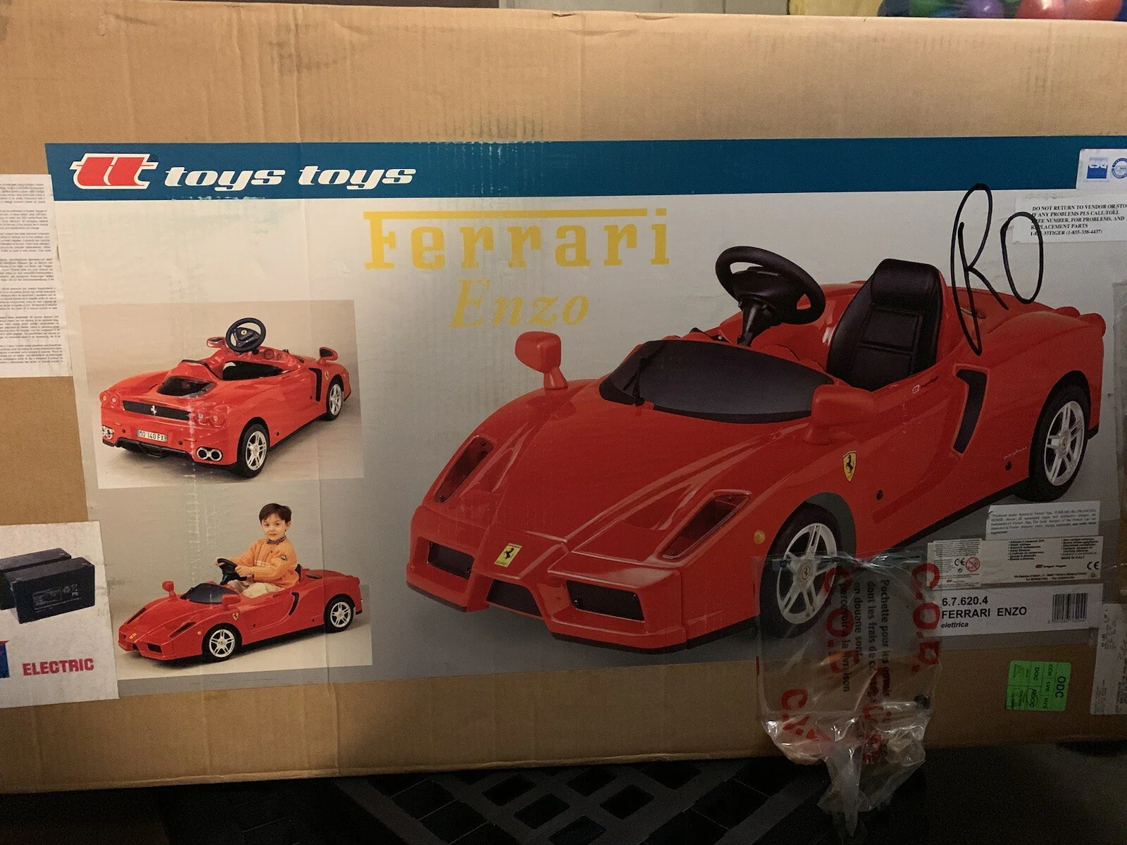 Enzo Ferrari Ride-On Toy Car for Kids - Image 4