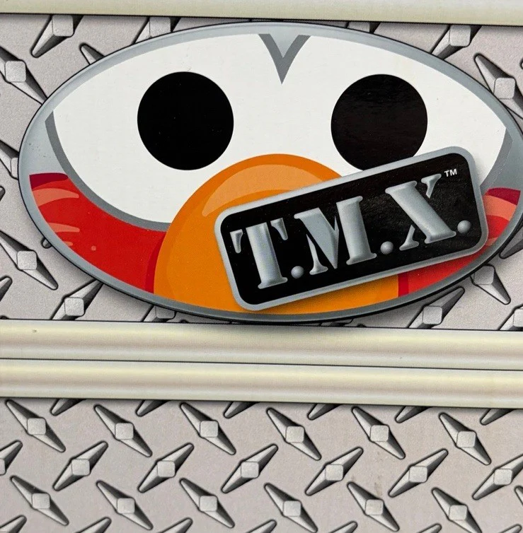 Fisher-Price TMX Tickle Me Elmo 10th Anniversary Interactive Talking Toy - Image 7