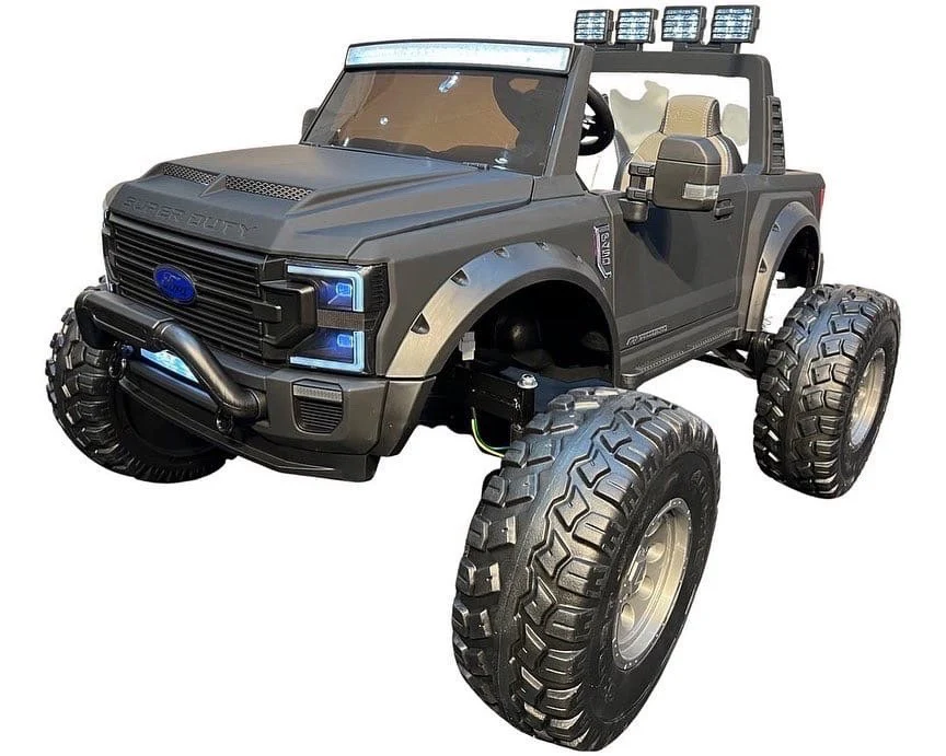 450 24V 4-Wheel Drive Electric Ride-On Vehicle