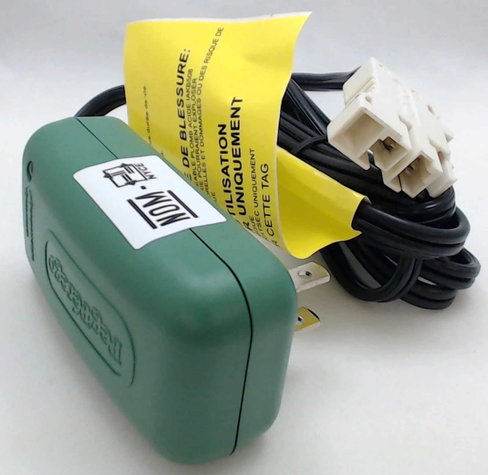 OEM Peg Perego 6 Volt Rechargeable Battery and Charger MECB0085U - Image 4
