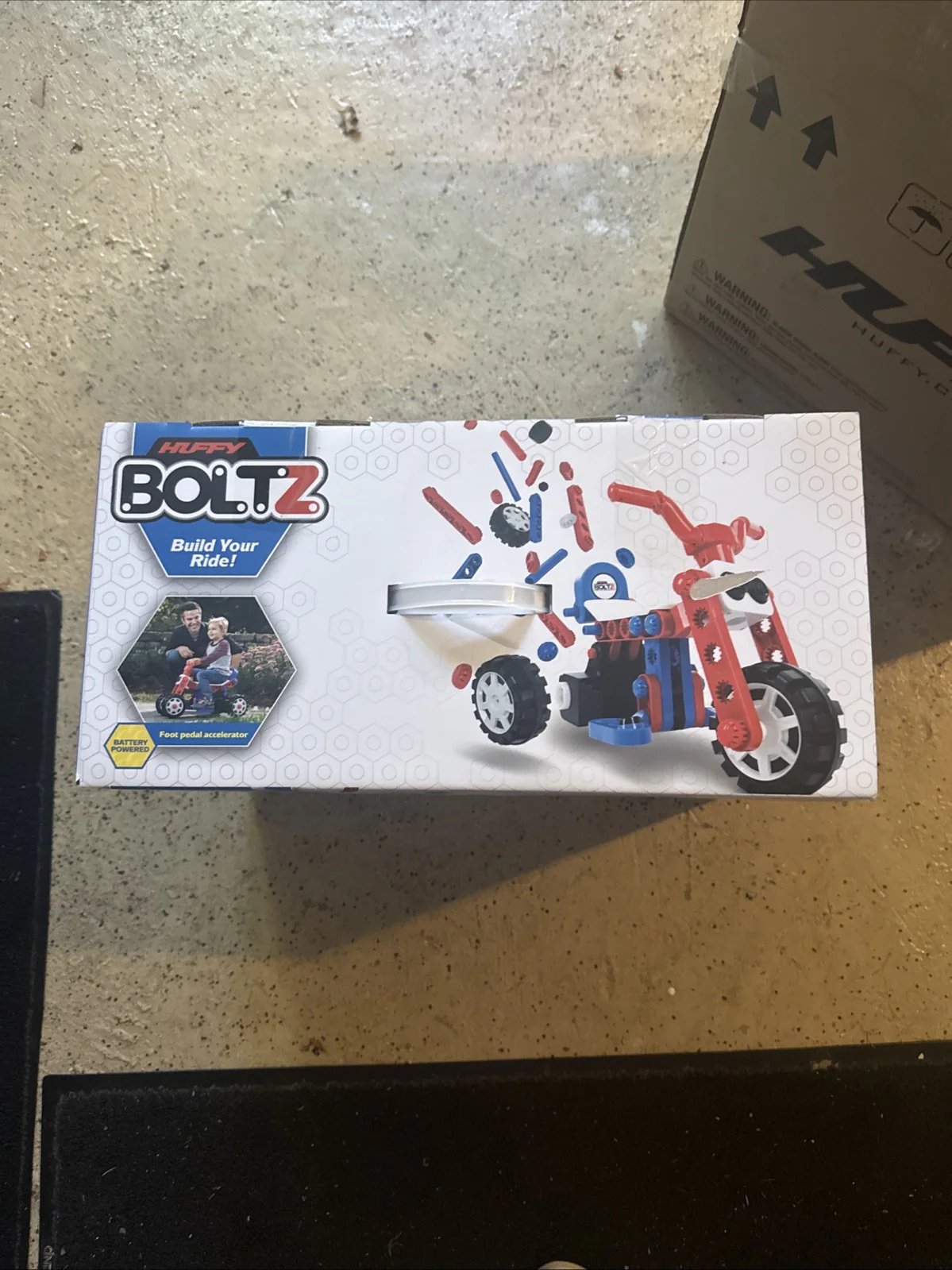 Huffy Boltz 6V Electric Ride-On for Children - Create 3 Unique Designs - Image 5