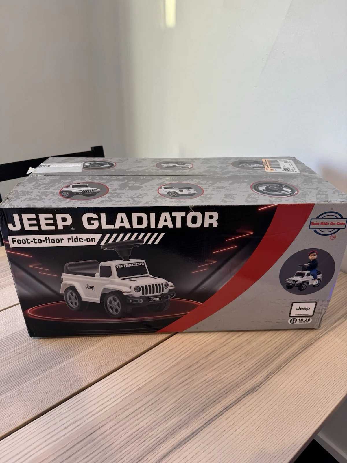 Gladiator Ride-On Push Car Combo with Foot-to-Floor Design and Realistic Music - Image 3