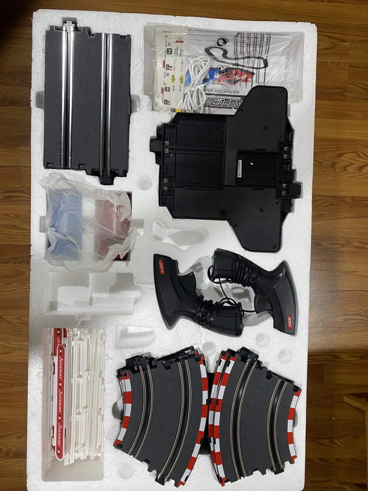 Super 153 USB Powered Slot Car Racing Set - Image 3