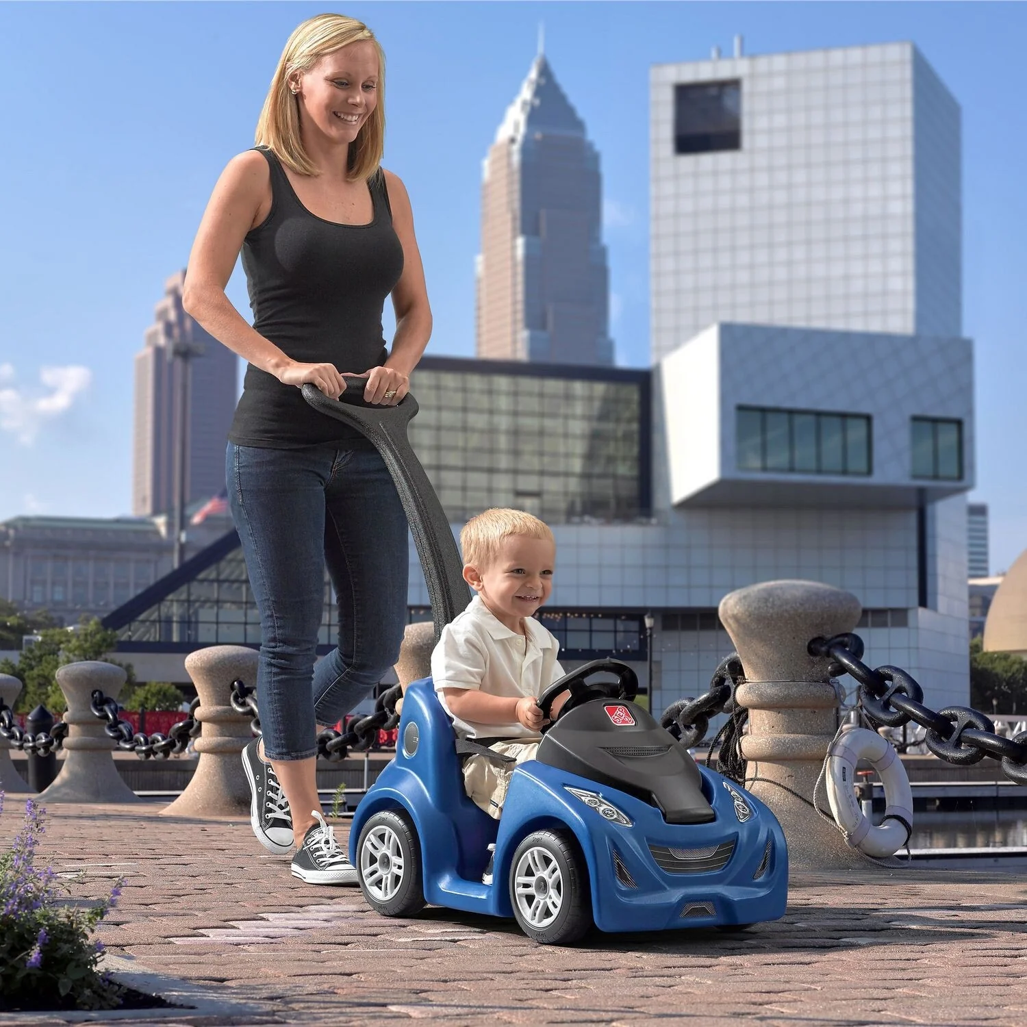 Kids Ride-On Cars for Outdoor Fun and Development - Image 2
