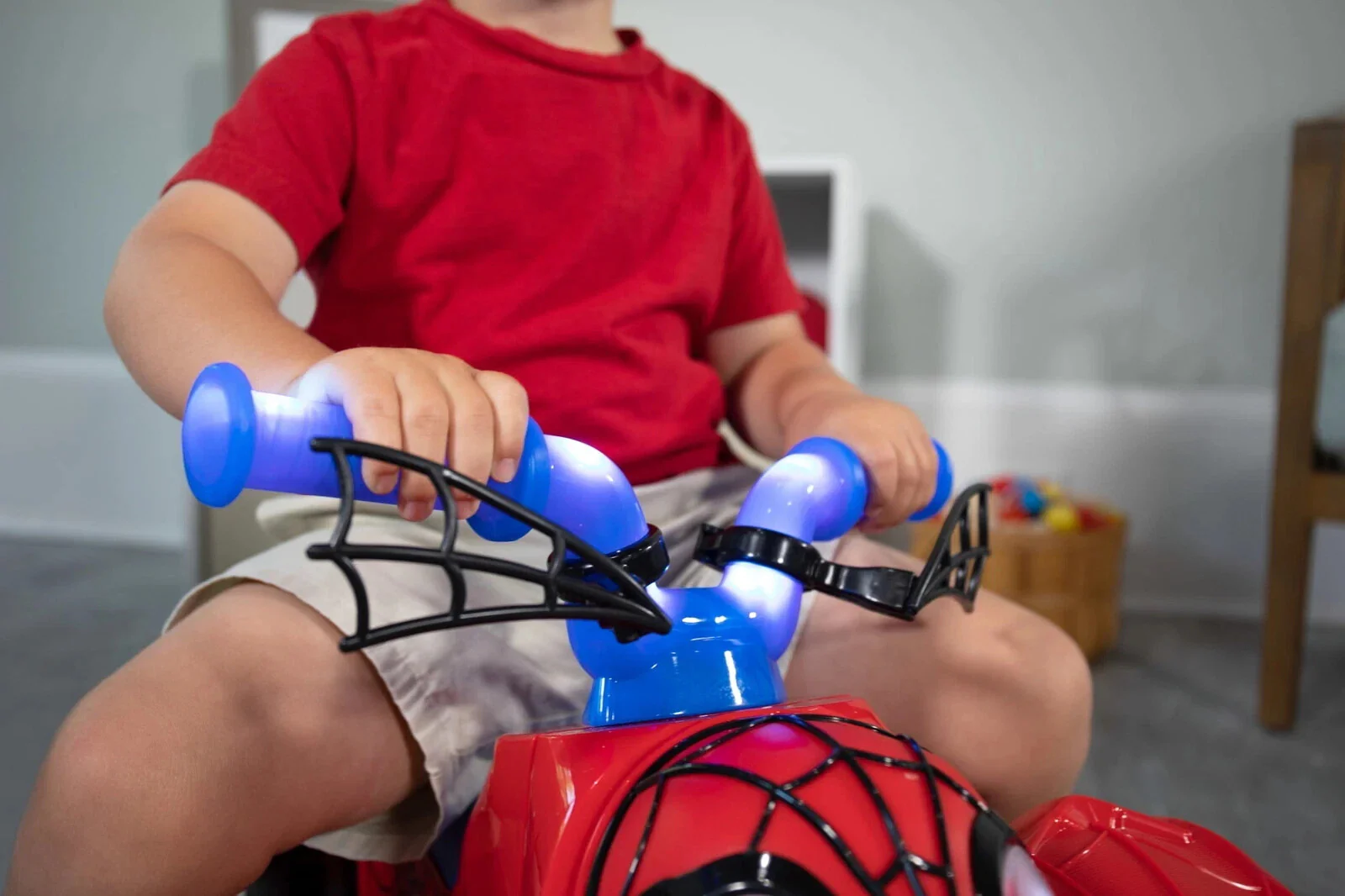 Battery-Powered Spider-Man Kids Quad with Authentic Superhero Graphics for Ages 1.5+ - Image 10