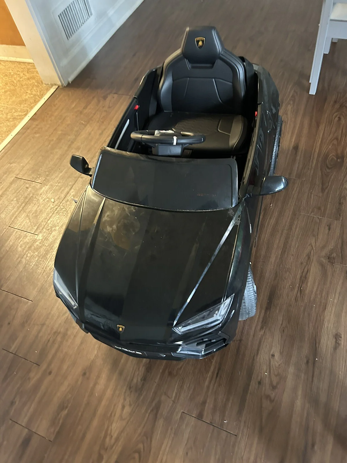 12V Battery-Powered Remote Control Lamborghini Ride-On Car in Black - Image 4