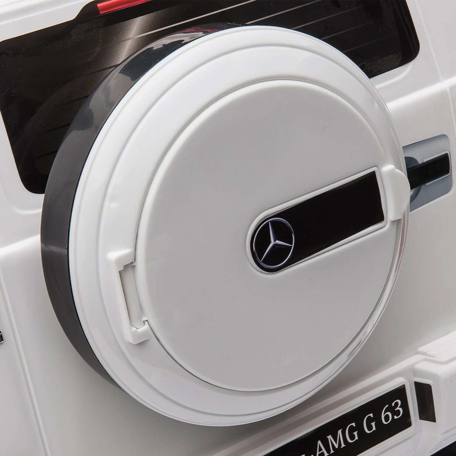 Licensed Mercedes Benz AMG Electric SUV Ride-On Car for Kids with Remote Control - 12V - Image 9