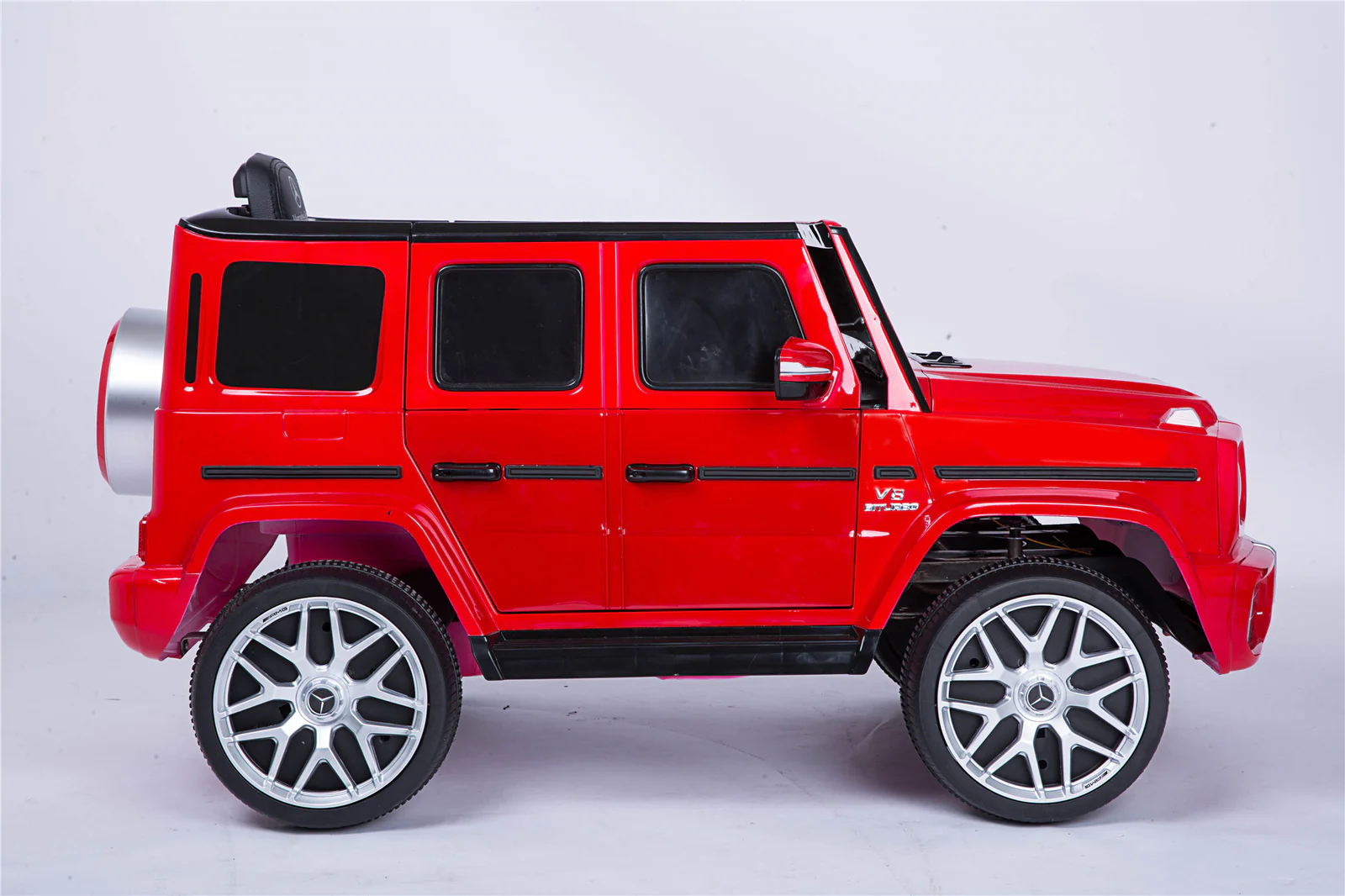 Licensed Mercedes-Benz G63 Electric Kids Ride-On Car with Remote Control - Image 9