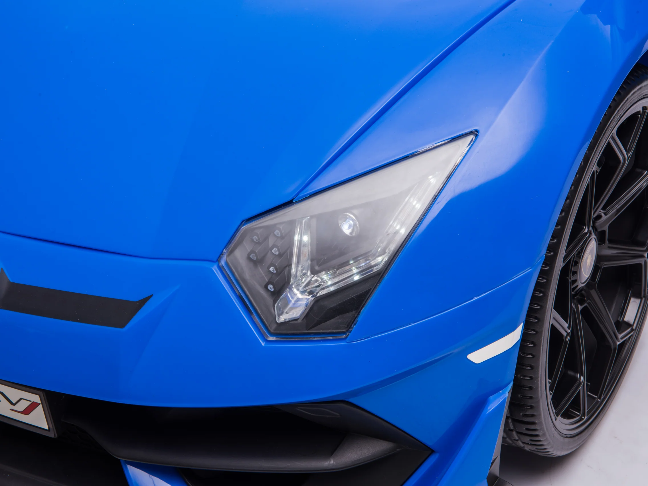 2 Seater Lamborghini Aventador RC Ride On Car For Children W/Magic Cars® Wireless Parental Control - Image 186
