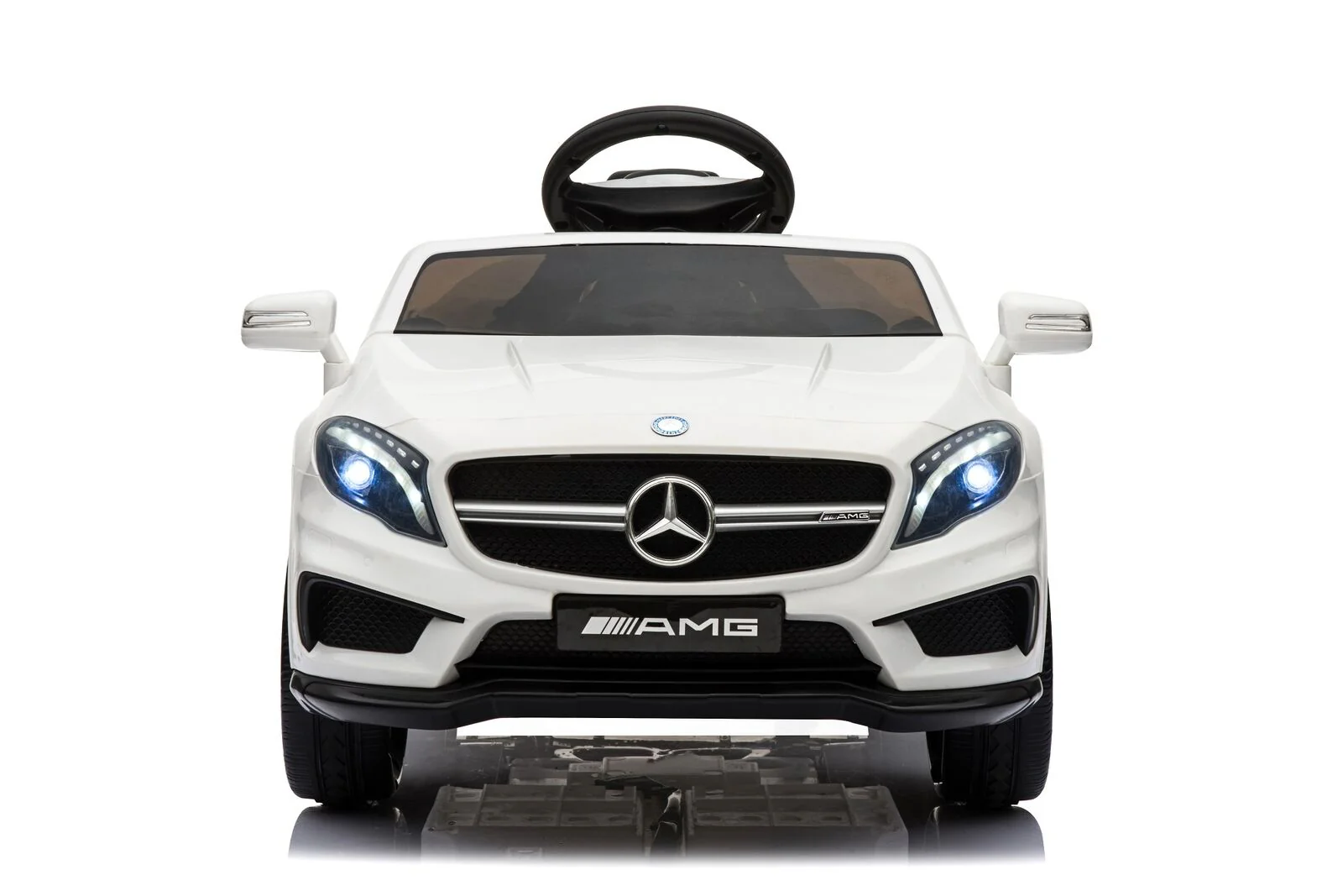 Mercedes-Benz GLA45 Kids' Electric Car: The Ultimate Ride for Young Drivers - Image 9