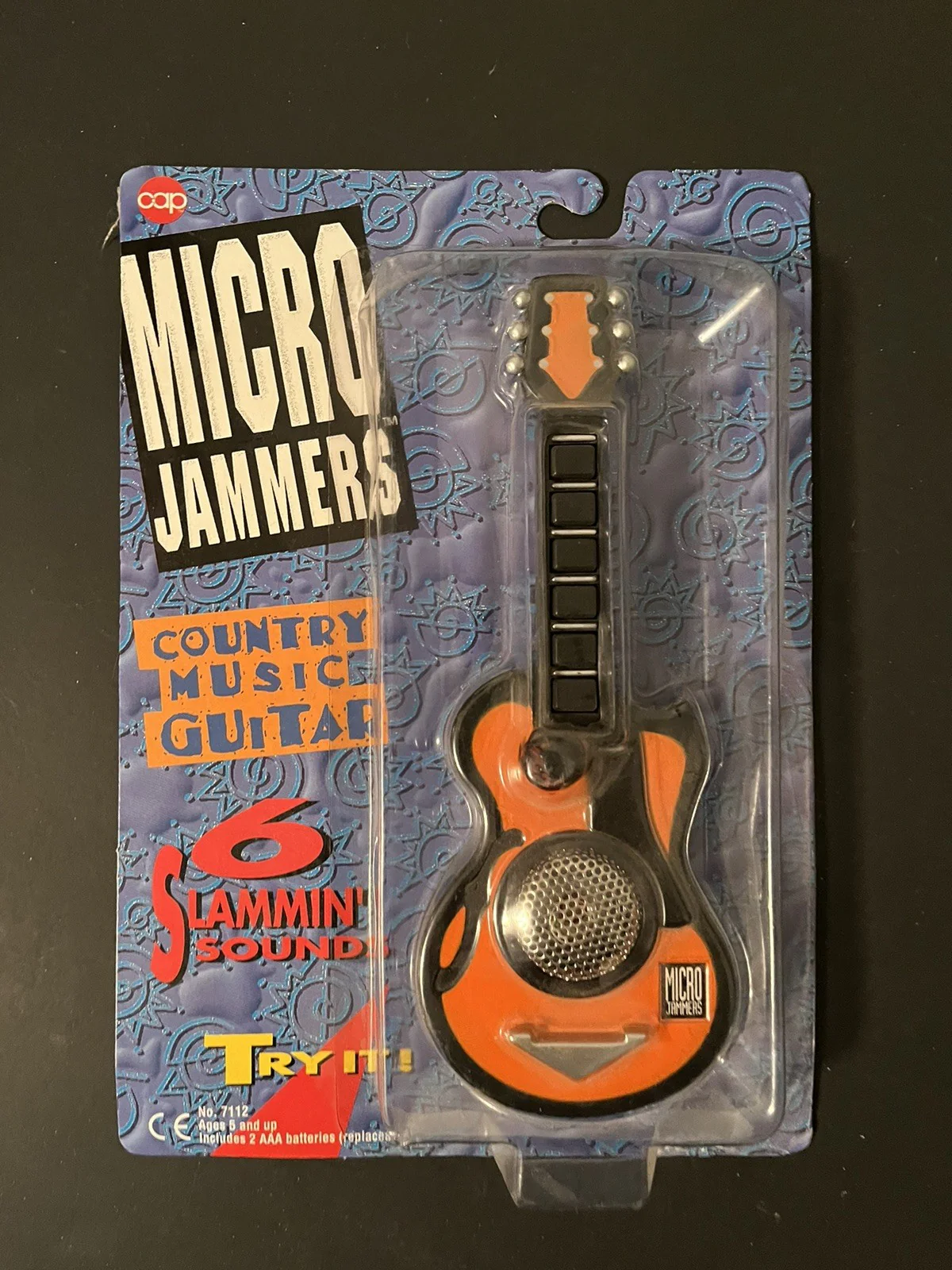 MICRO JAMMERS Country Music GUITAR 1994 Cap Toy - Brand New