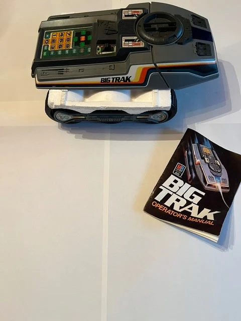Milton Bradley Big Trak Interactive Programmable Tracked Vehicle Toy from 1979 - Image 10