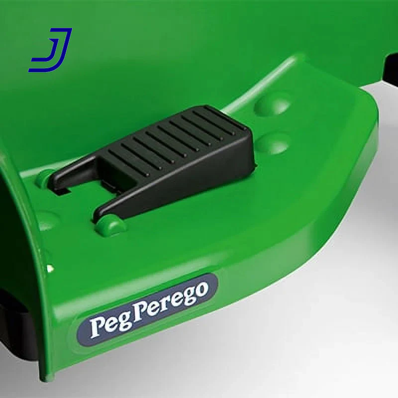 Mini 6V Battery-Powered Ride-On Tractor with Working Lights for Ages 1.5+ - Image 8