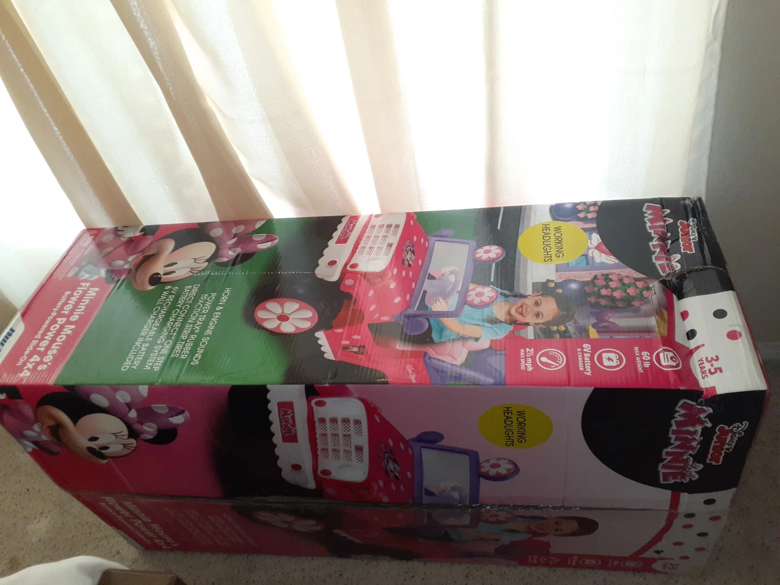 Pink 6V 4x4 Powered Ride-On Toy with Flower Design - Image 2