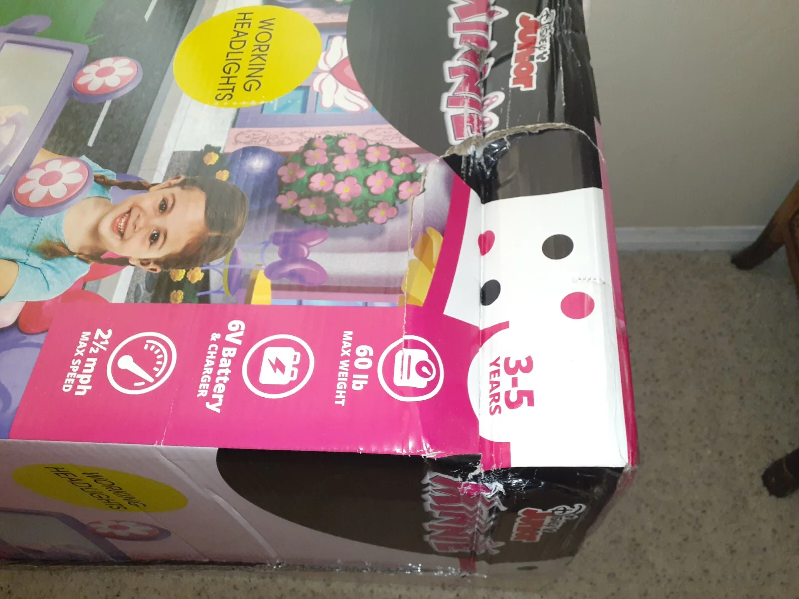 Pink 6V 4x4 Powered Ride-On Toy with Flower Design - Image 5