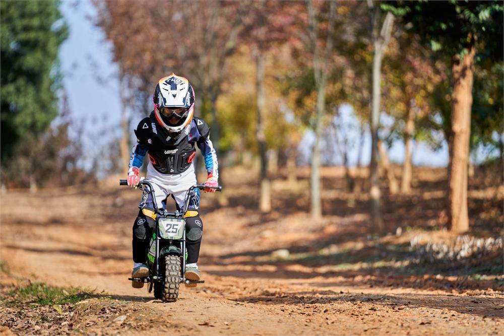 24V 250W Electric Mini Bike Black High-Power Off-Road Ride - Image 12