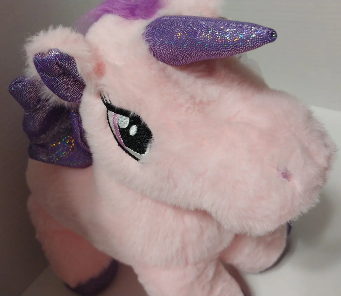 Musical 16” Plush Unicorn Toy with LED Lights for Infants and Toddlers 3+ in Pink - Image 6