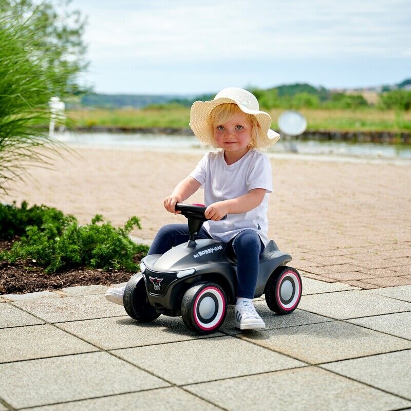 Neo Anthrazit BIG Rider Bobby Car: The Ultimate Riding Experience - Image 6