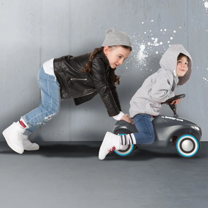 Neo Anthrazit BIG Rider Bobby Car: The Ultimate Riding Experience - Image 8