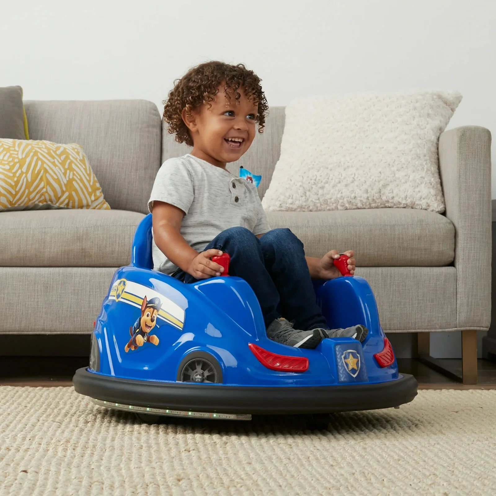 Flybar 6-Volt Bumper Car Ride-On Toy for Kids - Image 3